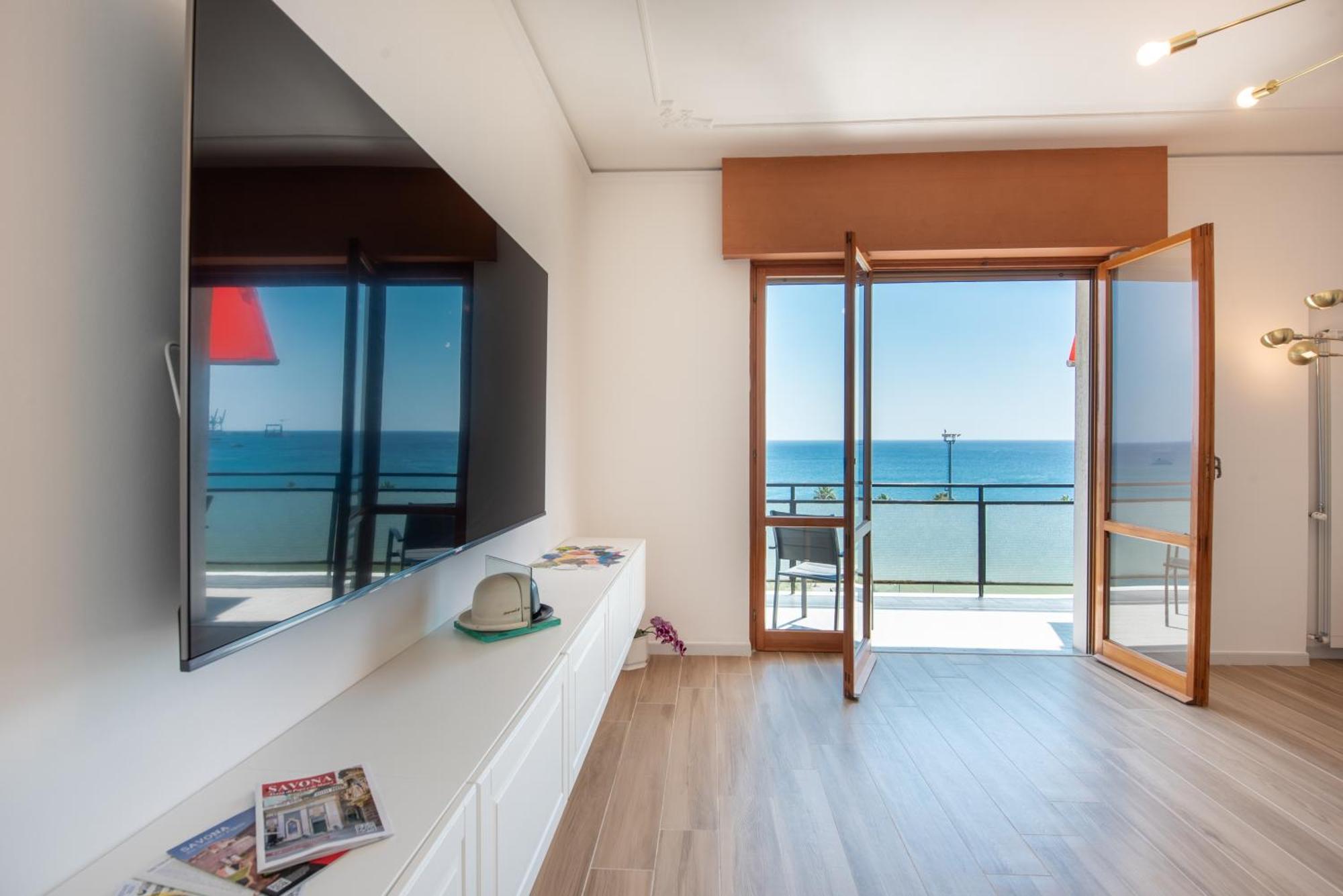 Apartament You And The Sea Savona Zewnętrze zdjęcie