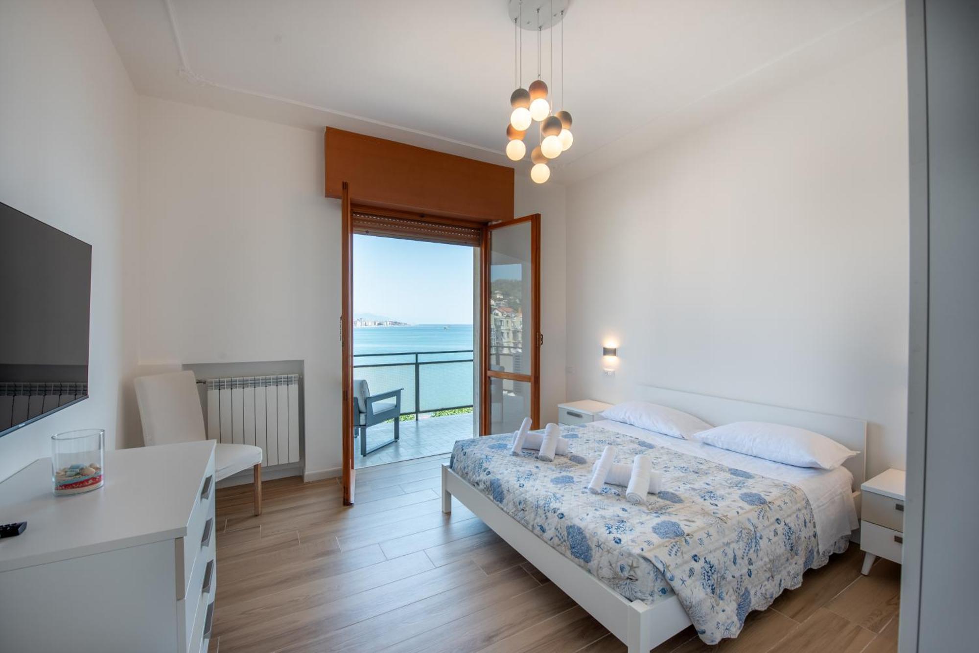 Apartament You And The Sea Savona Zewnętrze zdjęcie