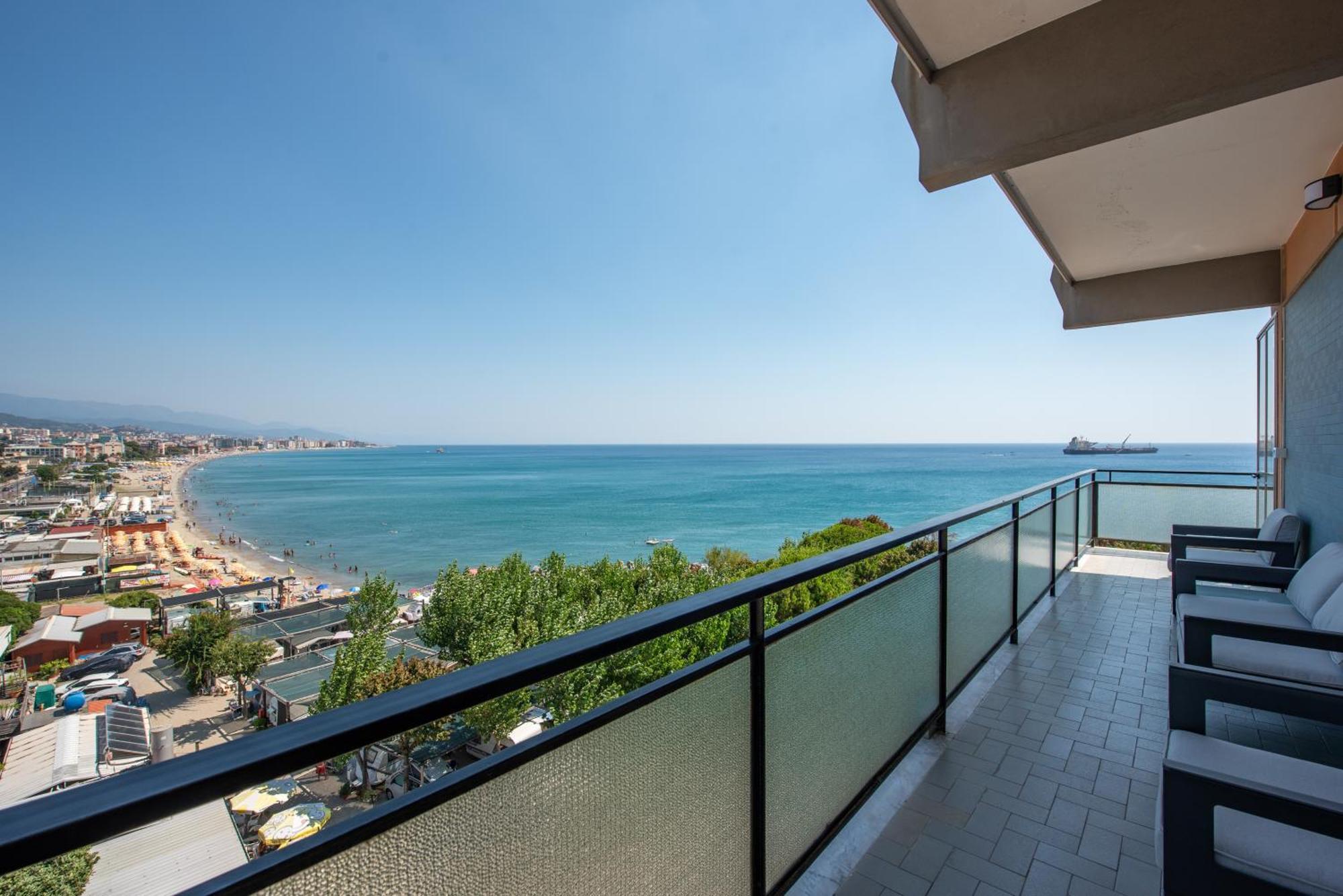 Apartament You And The Sea Savona Zewnętrze zdjęcie